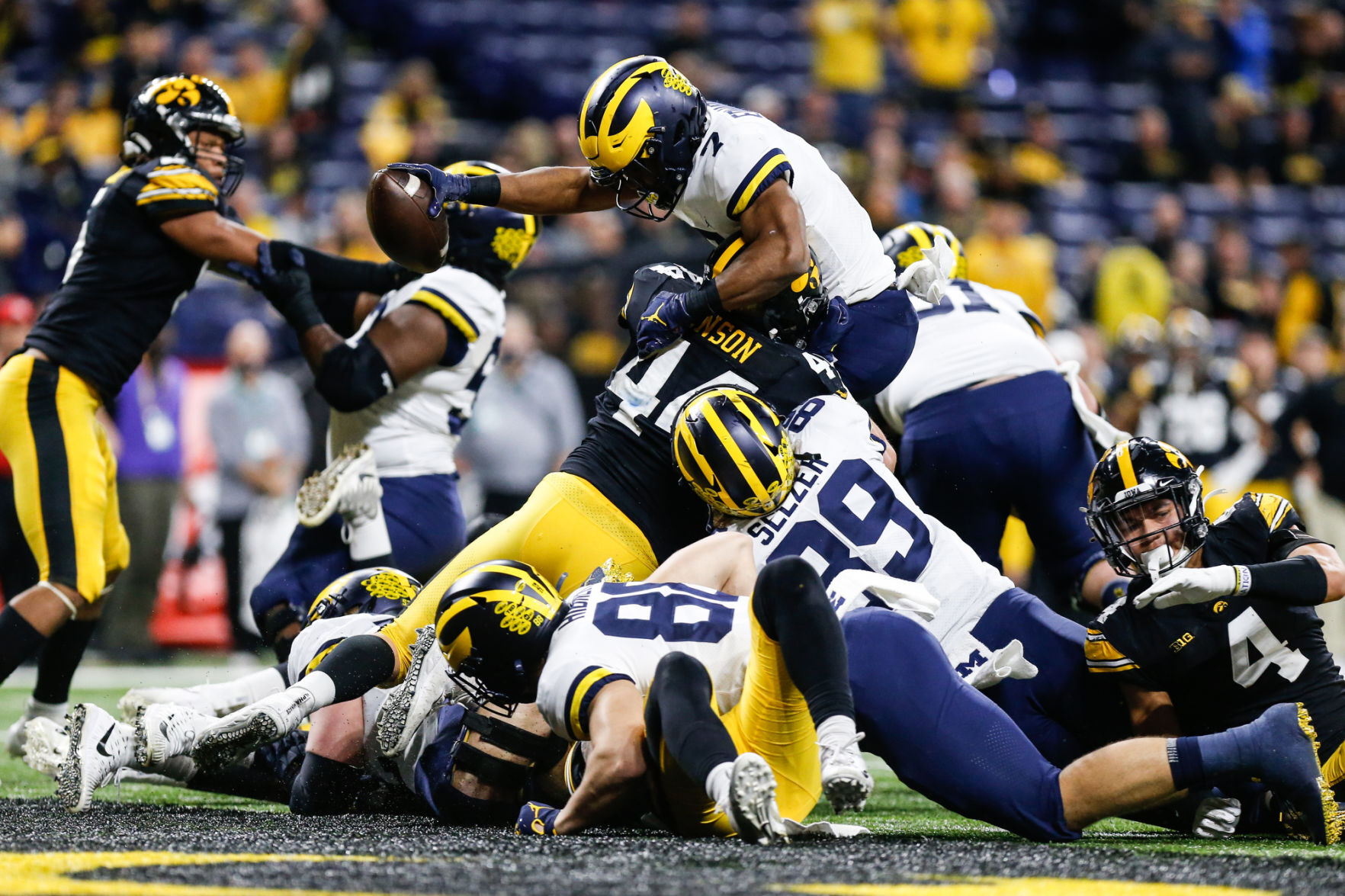 20421-qc-spt-big-ten-final-033
